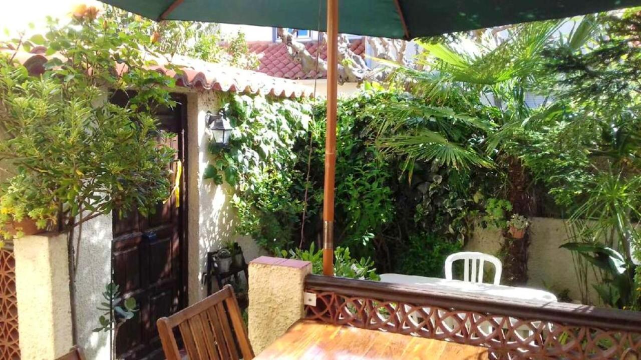 Maison Charmante A Sainte-Marie Avec Grand Jardin エクステリア 写真
