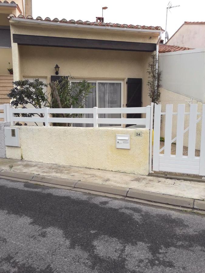 Maison Charmante A Sainte-Marie Avec Grand Jardin エクステリア 写真
